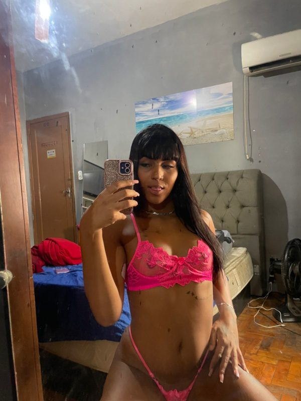 Nycoly Da Silva 4