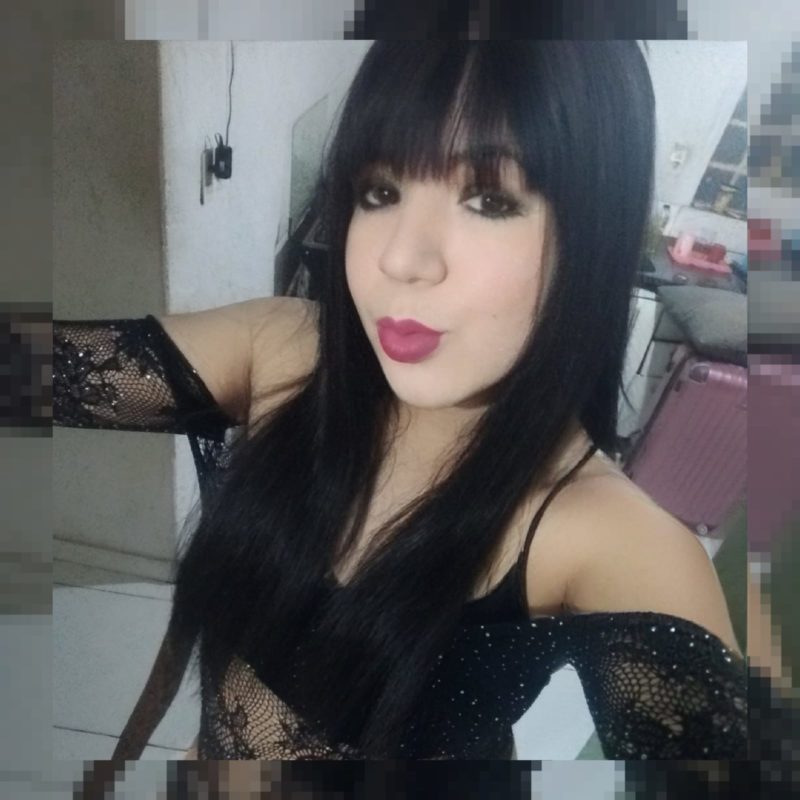 Carla Vicktorya 12