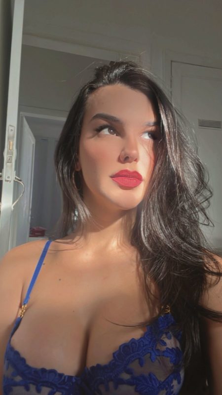 Lara Lasmar 3