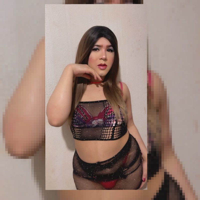 Carla Vicktorya 12