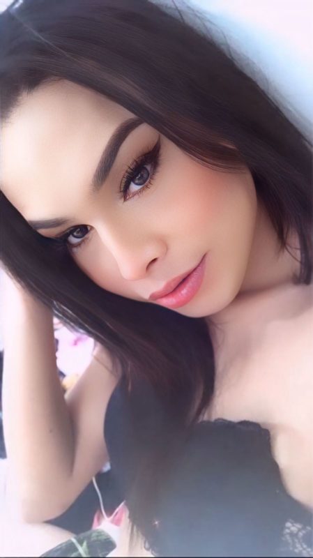 Bianca Waldorf 14