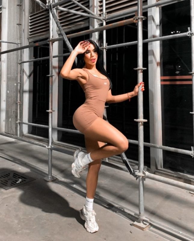 Luna Xavier 7
