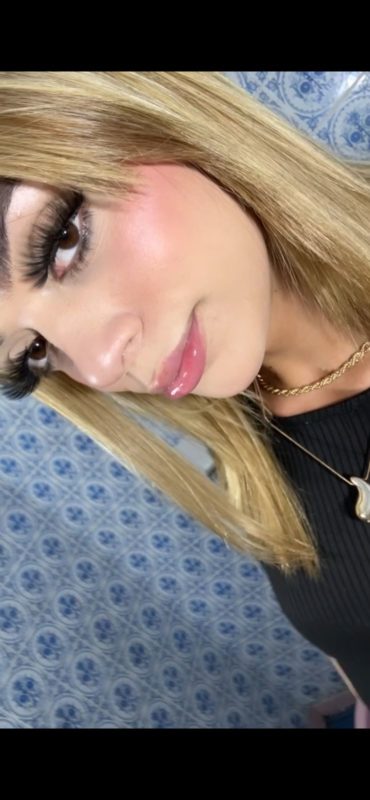 Fany Menezes 11