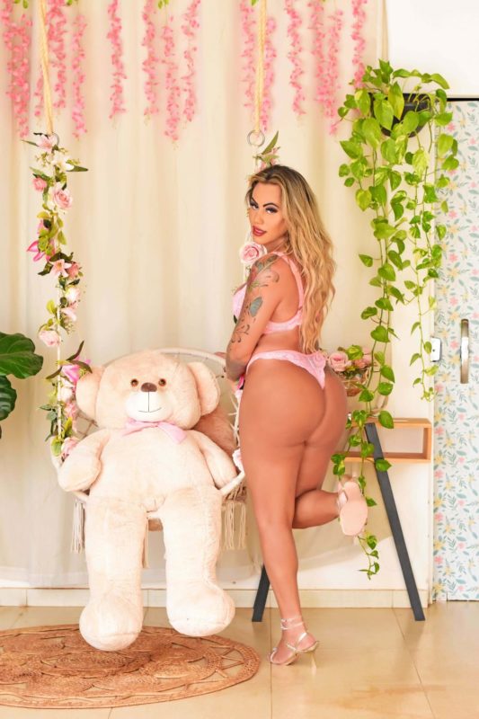 Mineirinha Bronzeada 4