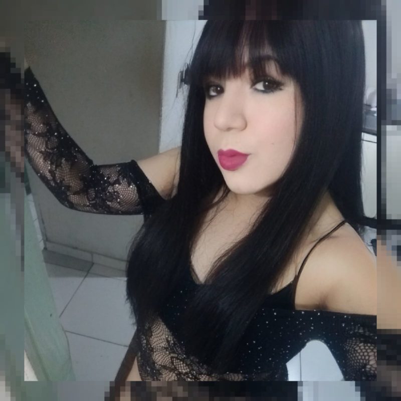 Carla Vicktorya 11
