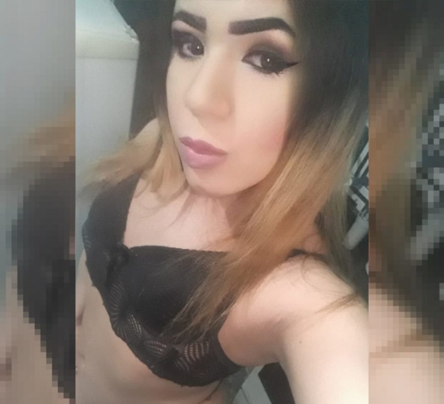 Carla Vicktorya 46