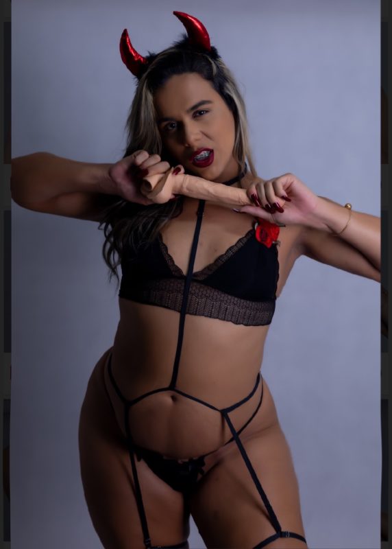 Lara Narizinho 10