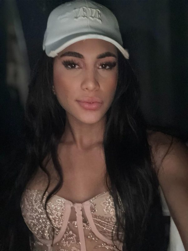 Victoria Valentina 62