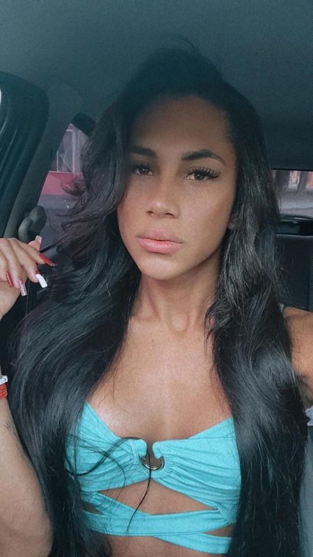 Victoria Valentina 70
