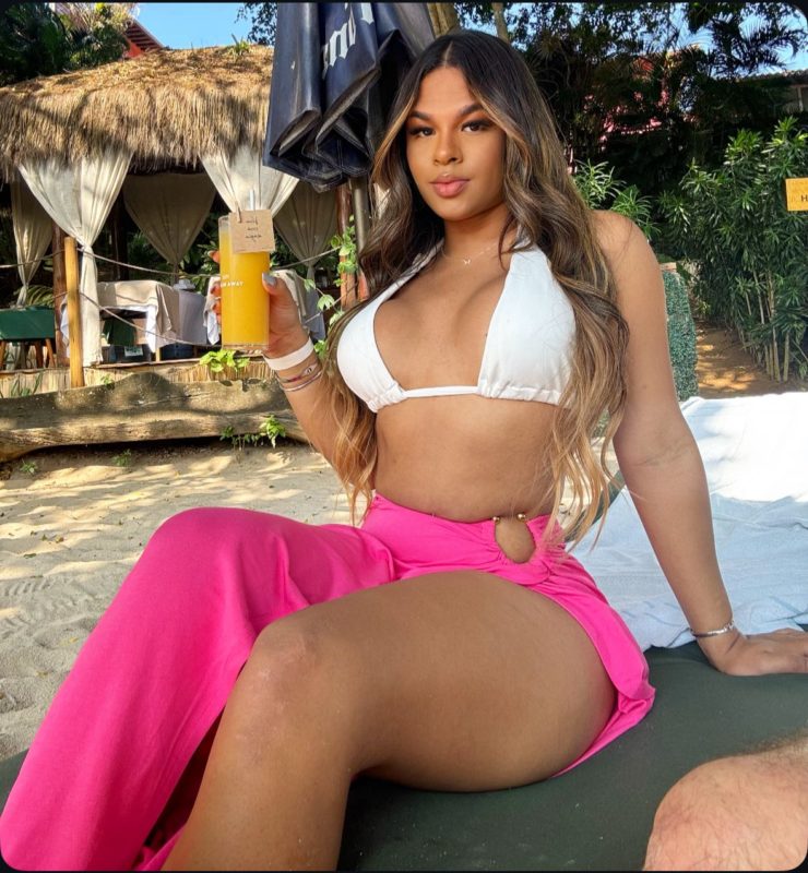 Júlia Morena 21