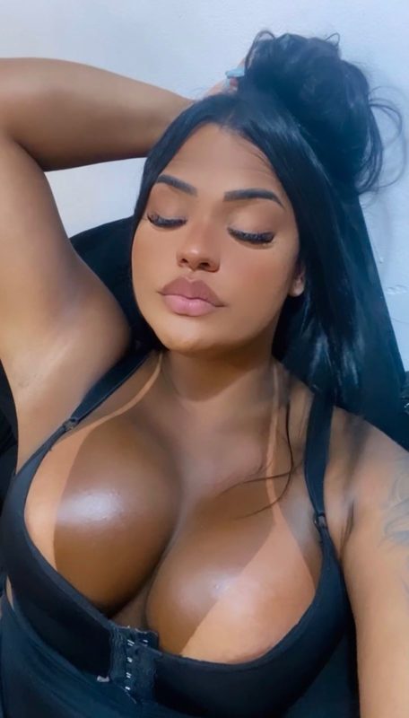Isabella Reis 56