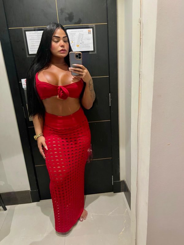Isabella Reis 32