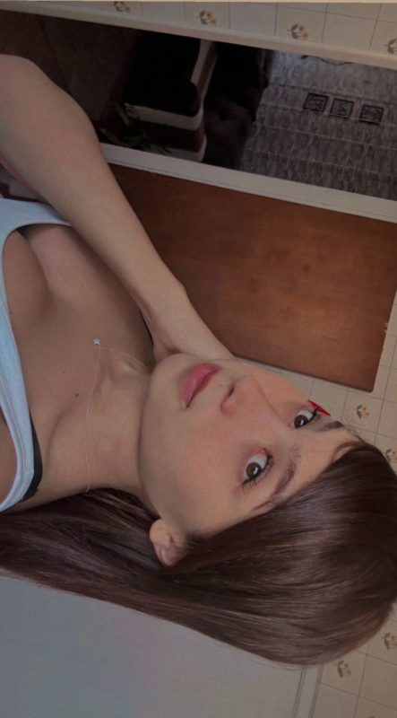 Ayumi Akemi 12