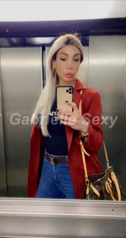 Gabi Sexy 52