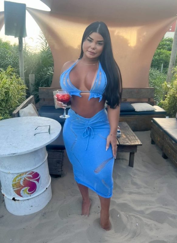 Isabella Reis 19