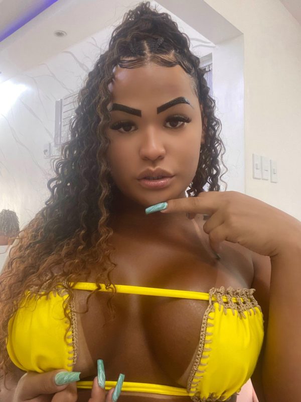 Isabella Reis 52