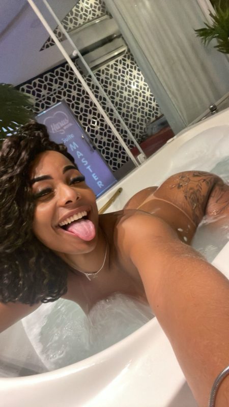 Brunessa Andrade 2