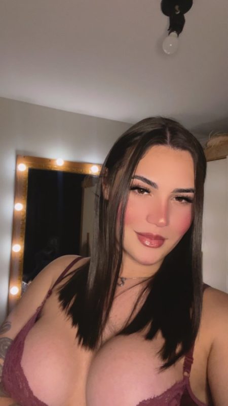 Camila Luzzon 6