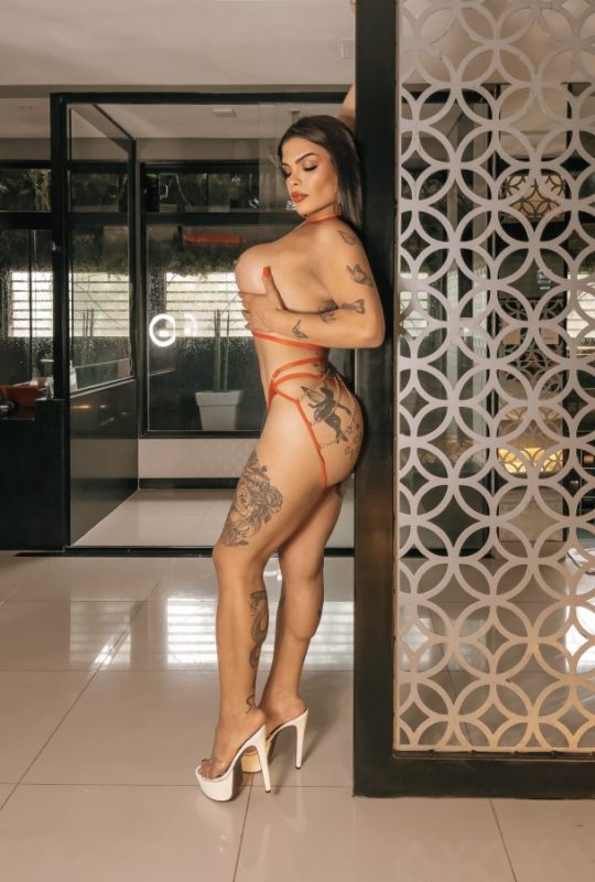 Maísa Emanuelle 11