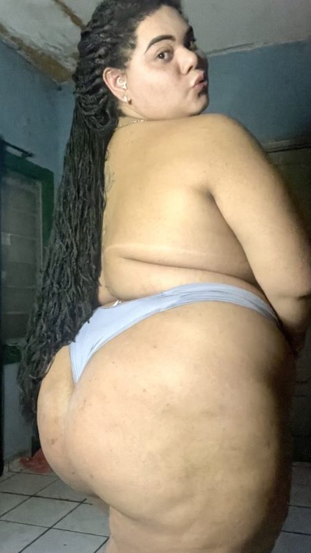 Anthonella Mendonça 10