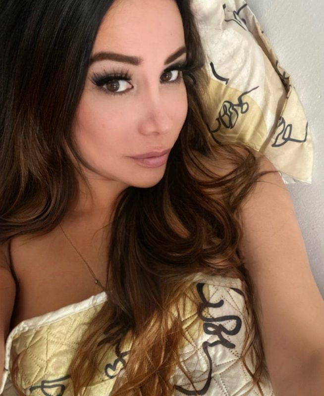 María Francisca 25