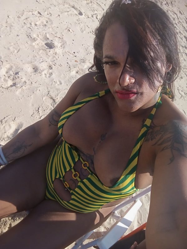 Alexia Morena 24