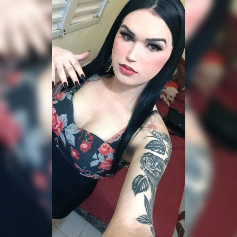 Débora Branquinha 15