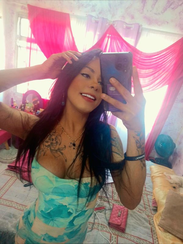 Izabella Bulgarri 12
