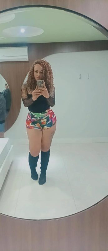 Layla Vitória 9