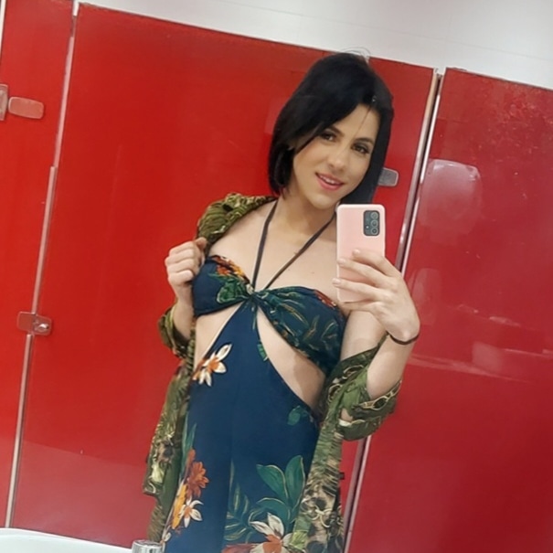 Jhennyfer Antunes 6