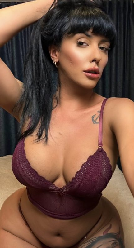Júlia Ornellas 100