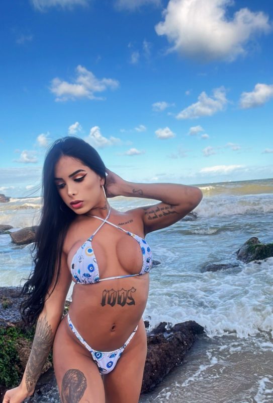 Rafaela Colucy 4