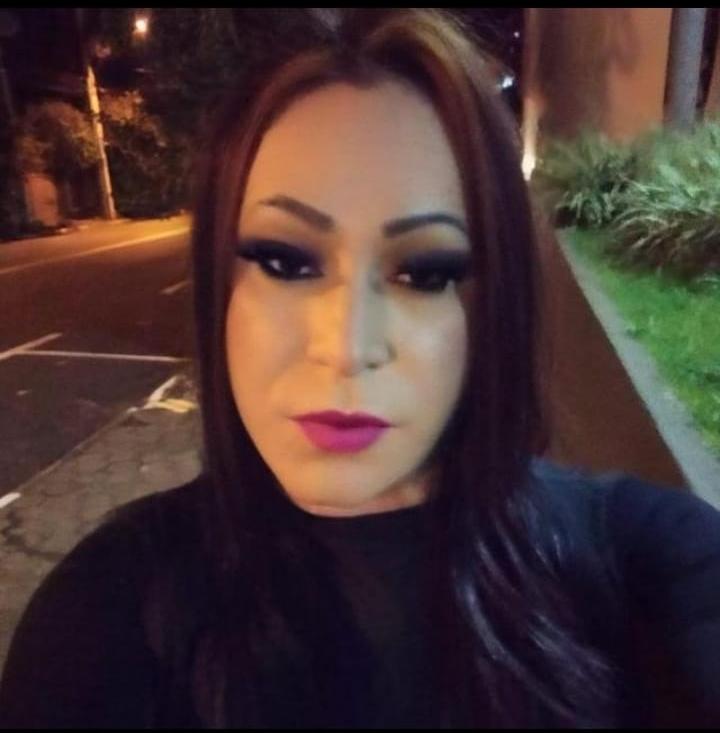 Evelyn Transex 32