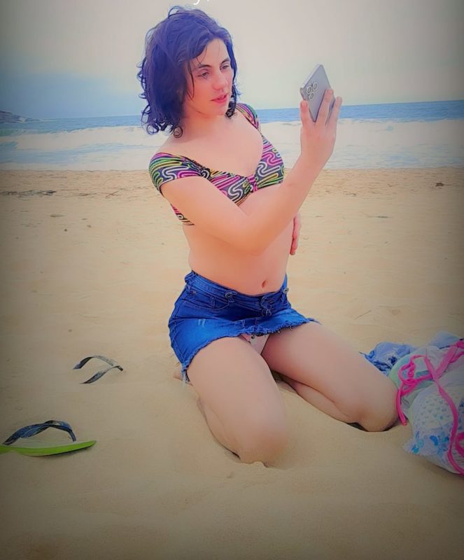 Jhennyfer Antunes 31