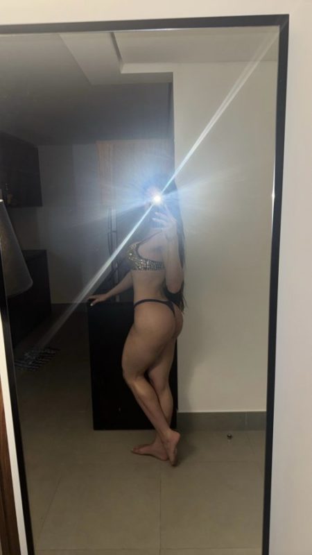 Lia Dominice 39