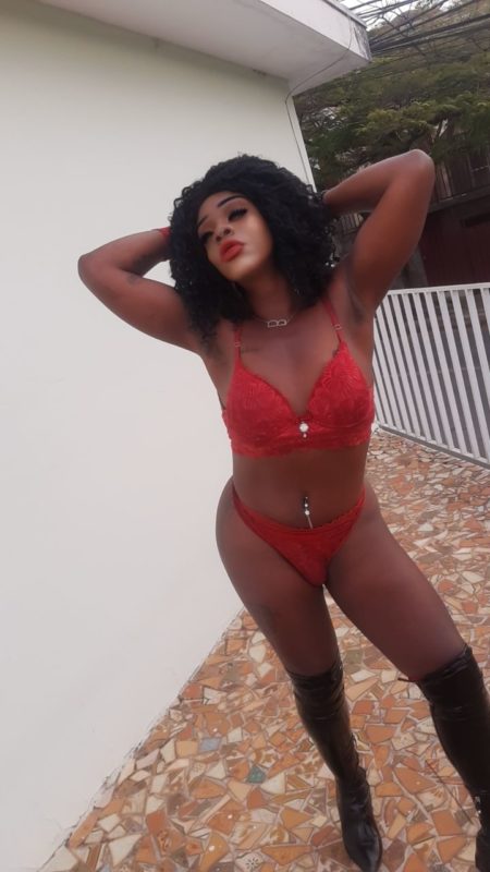 Negra Bombom 30