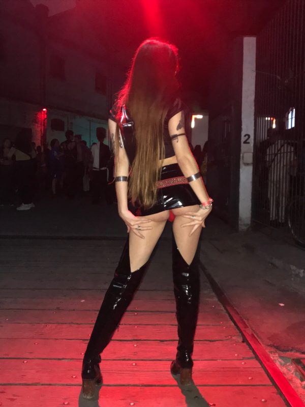 Paty Patrícia 37