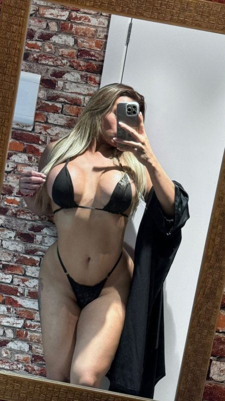 Paloma Evelym 87