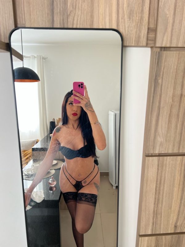 Yasmin Lancaster 6