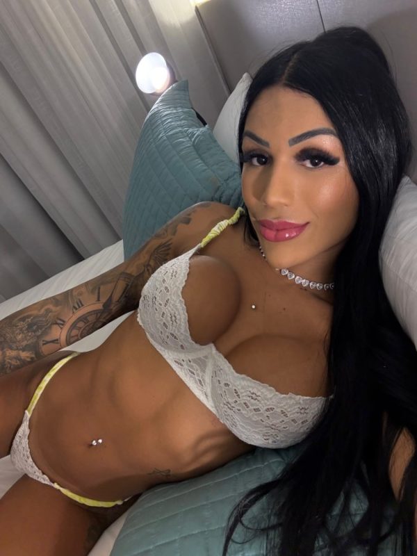 Khauany Moraes 32