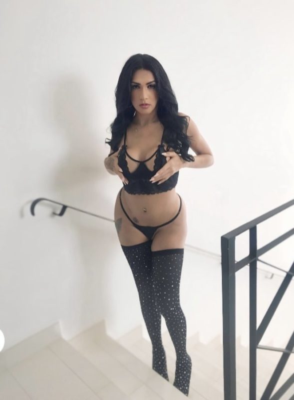 Yasmin Lancaster 30
