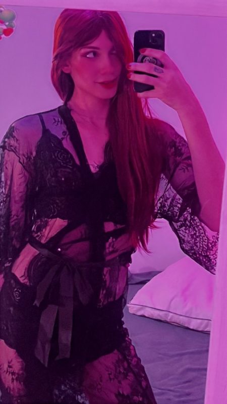 Zoe Drew 37