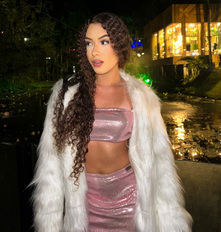 Emilly Aquino 23