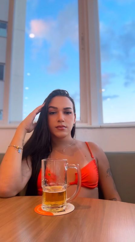 Rebeka Carioca 5