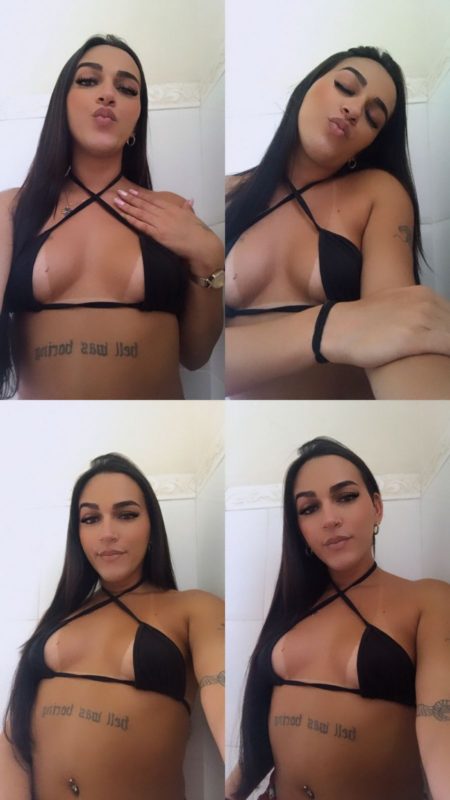 Rebeka Carioca 24