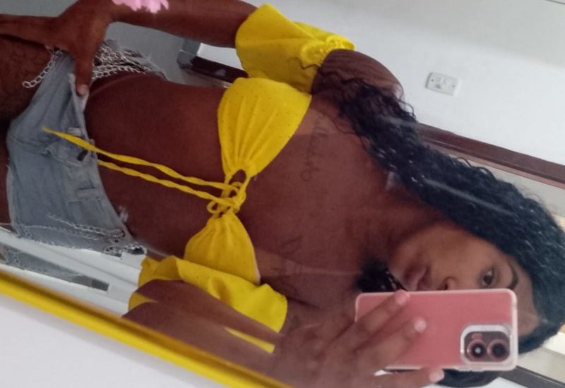 Morena Versátil