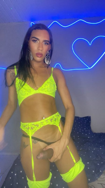 Yara Ninfetinha 7