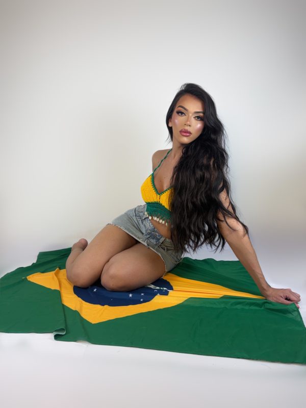 Hellen Salvatore 19