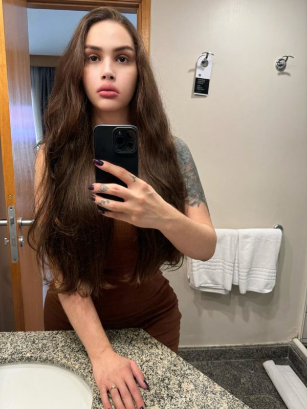 Bruna Alves 22
