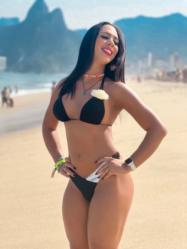 Vitória Martins 57